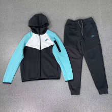 Nike Hoodie — 8bc31b34