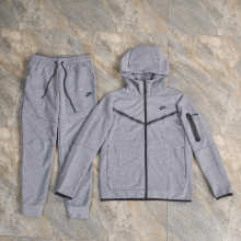 Nike Hoodie — bde82043