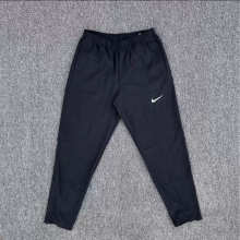 Nike Pants — 4dcee751