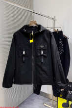 Prada Hoodie — 5b511c92