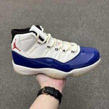 Shoe Air Jordan — 2124eeb0