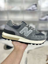Shoe New Balance sneakers — 02385367