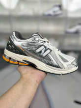 Shoe New Balance sneakers — 4011bc01