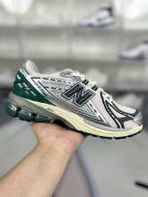 Shoe New Balance sneakers — 7d9e667b
