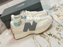 Shoe New Balance sneakers — 95f30f7e