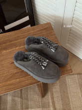 Shoe Ugg series — 58702850