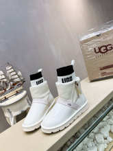 Shoe Ugg series — 96da8ec5