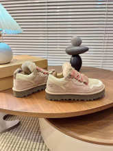 Shoe Ugg series — dbde3c93