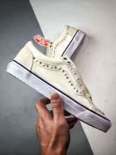 Shoe Vans Old Skool shoes — 74401f9f