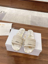 Shoe Women Sandals — 04a465b5