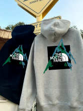 The North Face Hoodie — 000c2a52