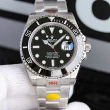 Watch — 749b02f5