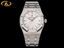Watch — f112f734