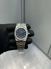 Watch — f5aeda40